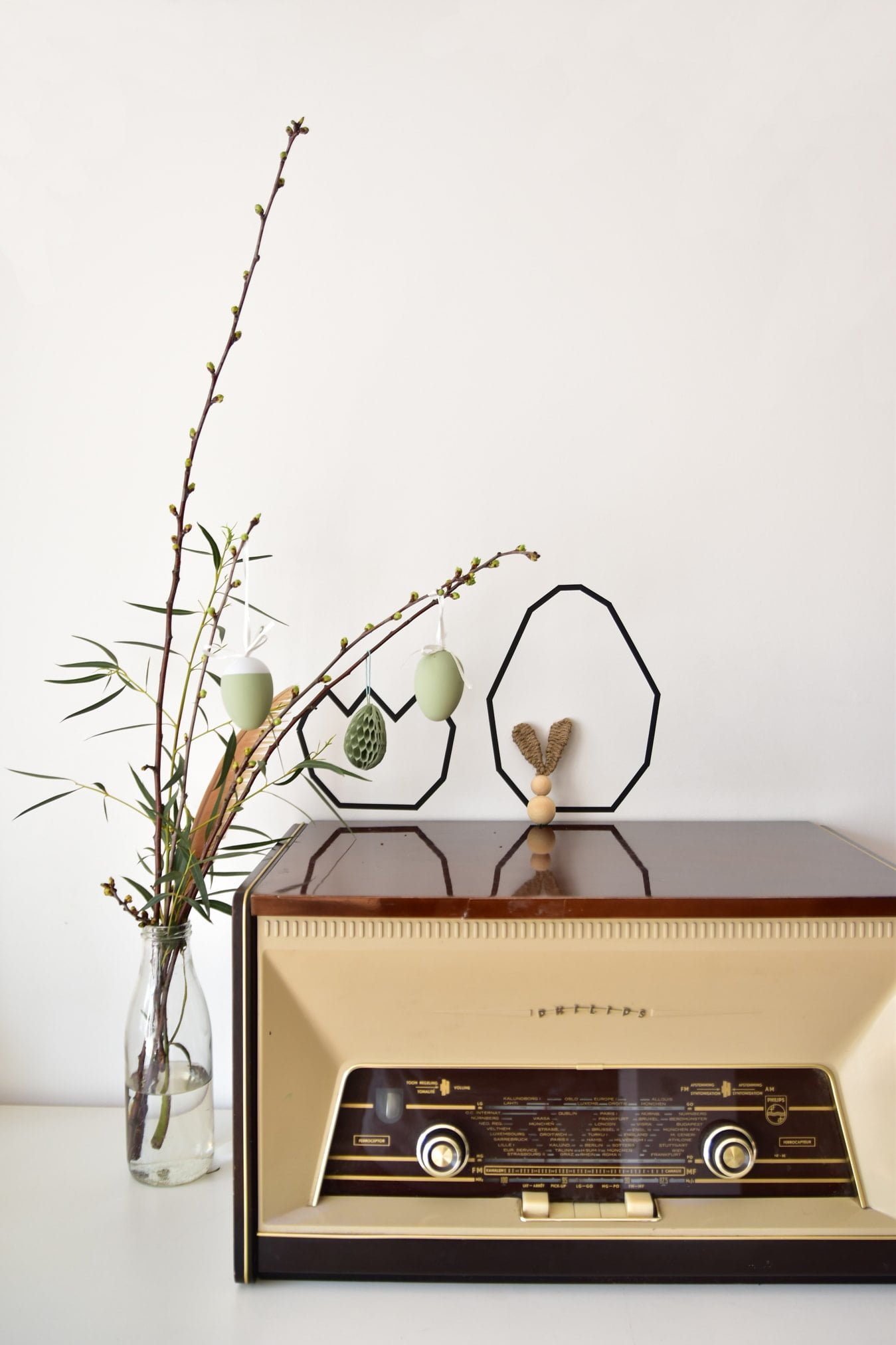 paaseitjes van maskingtape knutselen