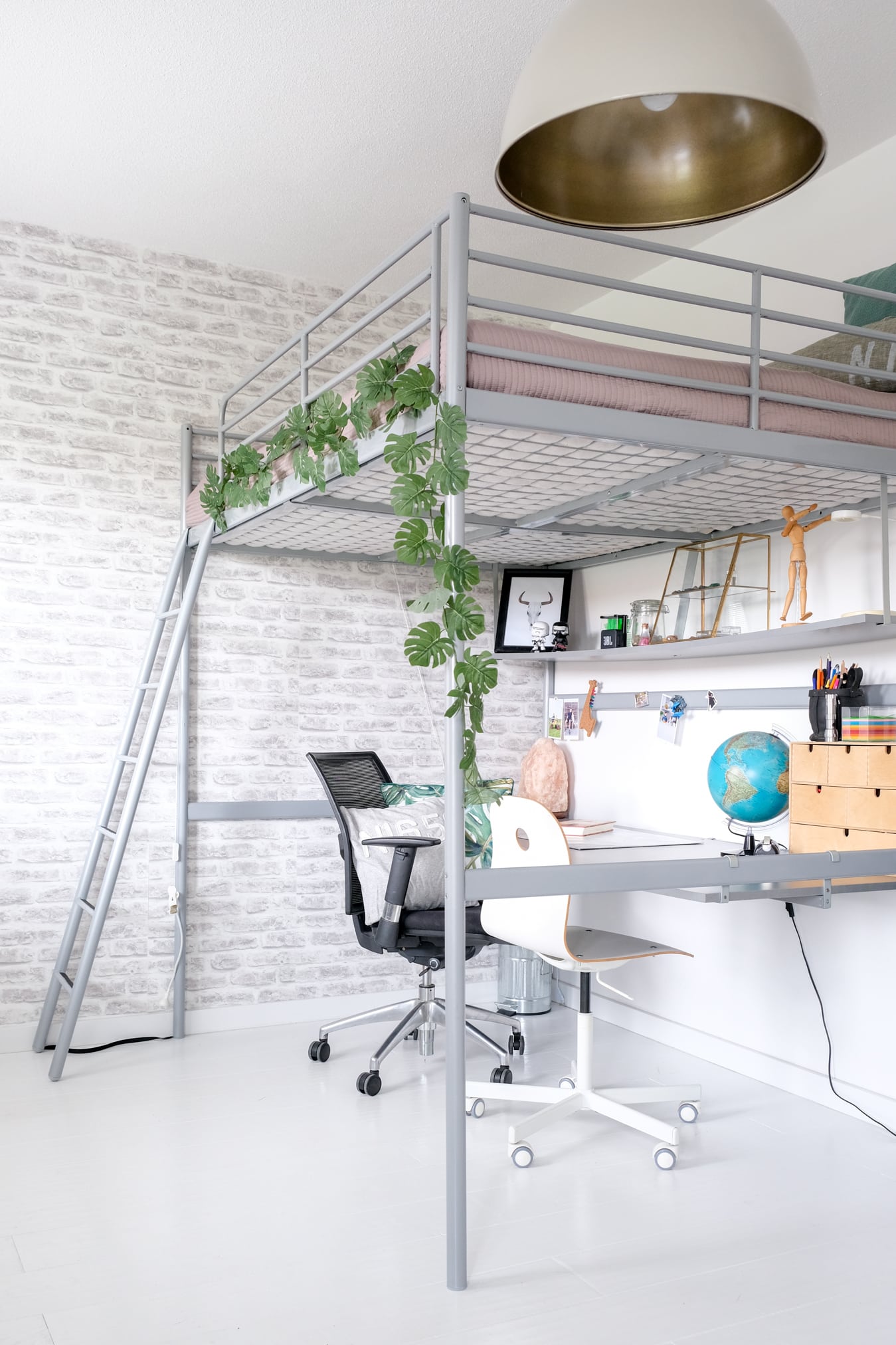 jongenskamer met hoogslaper