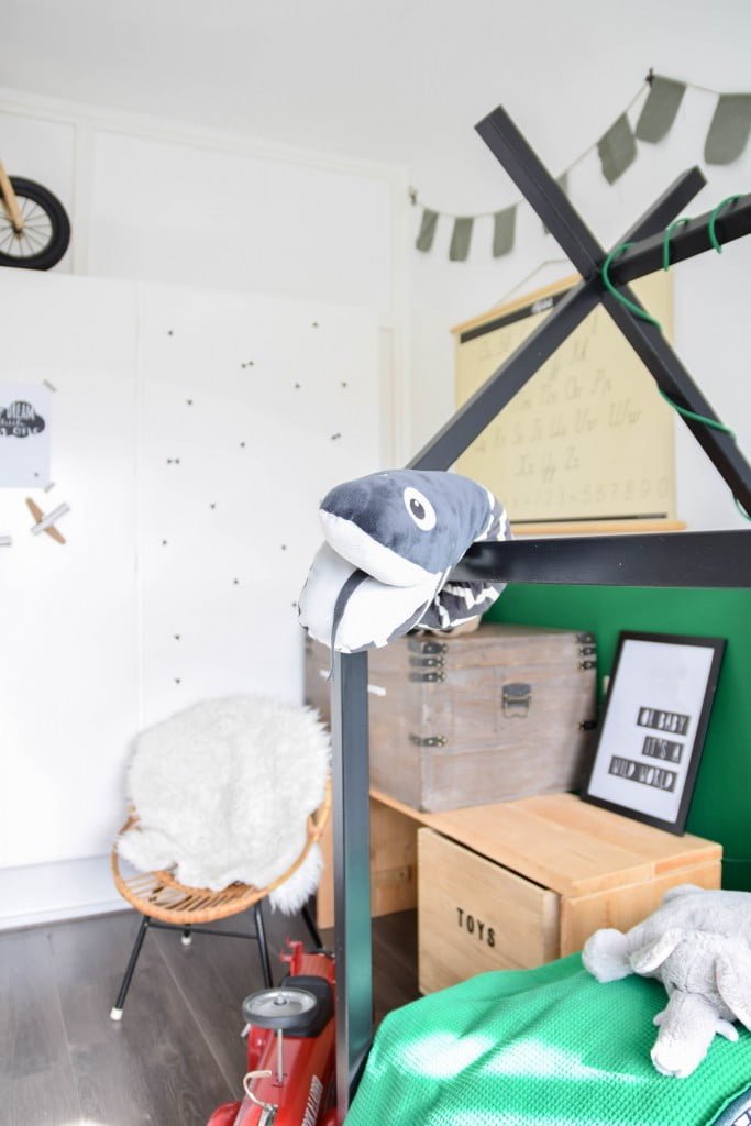 slang aan bedhuisje accessoire