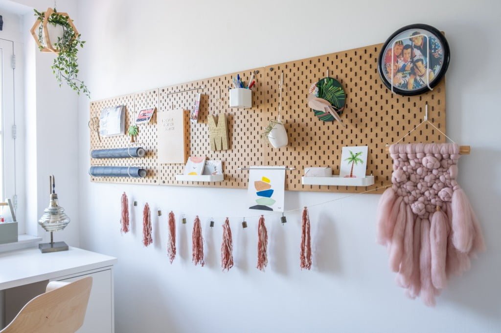 skadis ophangen voorbeelden studeerkamer