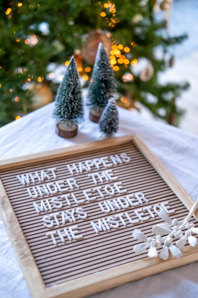 christmas quote letterboard mistletoe