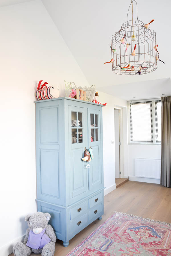 kledingkast ijsblauw