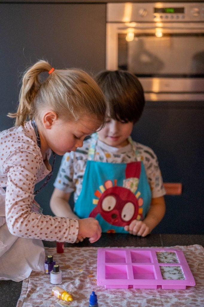 zeepjes maken activiteit