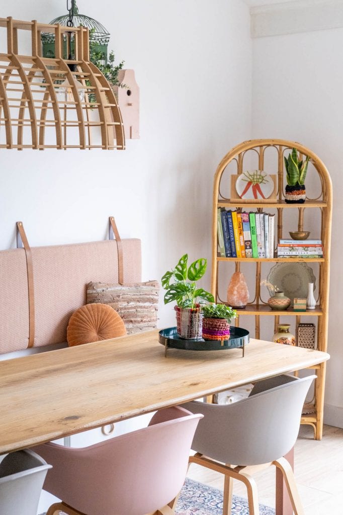 plantenpotten van afval gemaakt