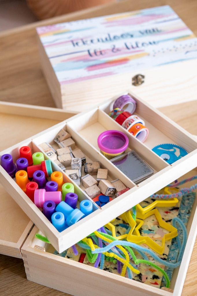 gepersonaliseerde knutseldoos van hout