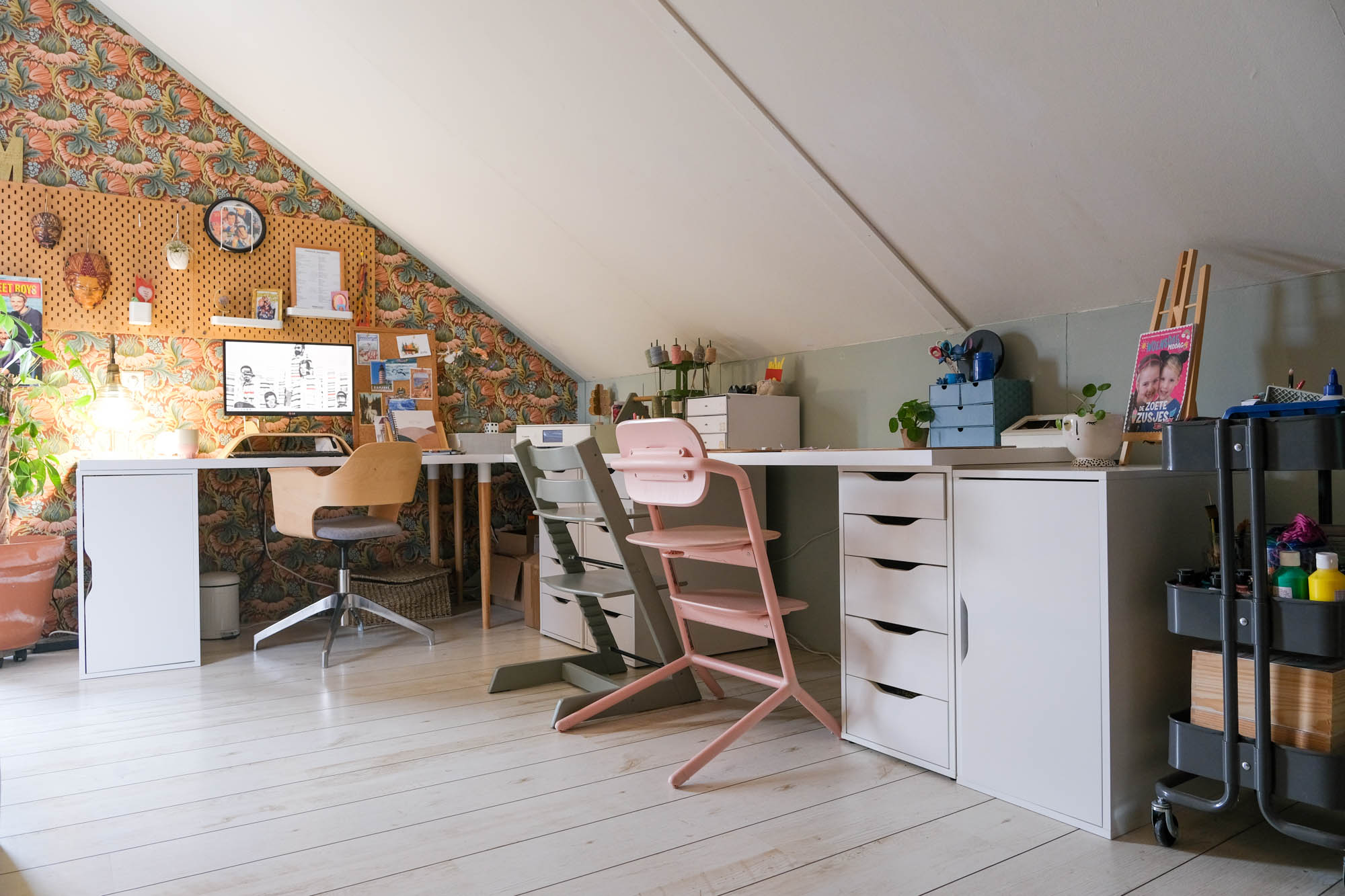 knutselhoek voor kinderen op zolder maken