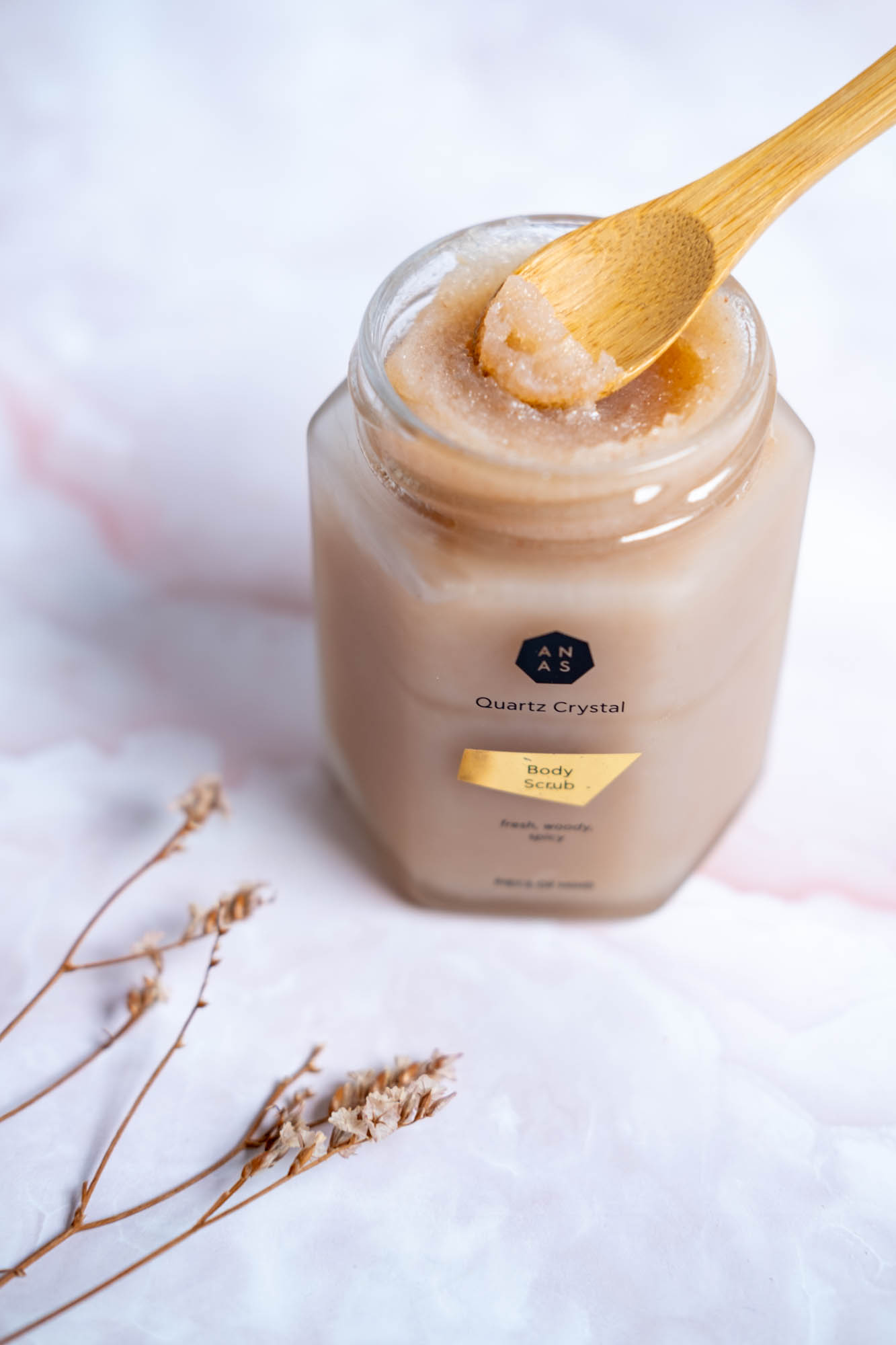 body scrub met bergkristallen
